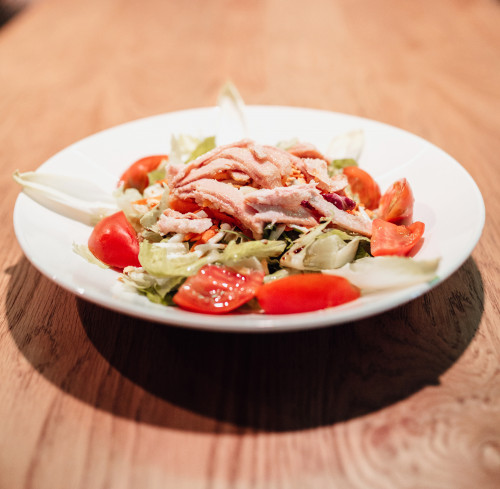 Ensalada de ventresca de bonito