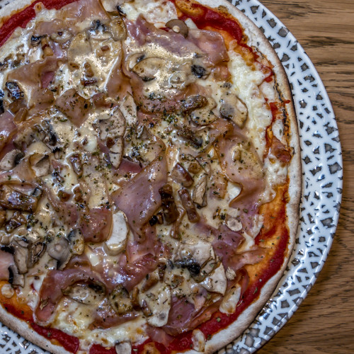 Pizza carbonara